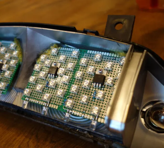 Motorcycle LED Light Aluminum PCB – High Thermal Conductivity for Outdoor Riding